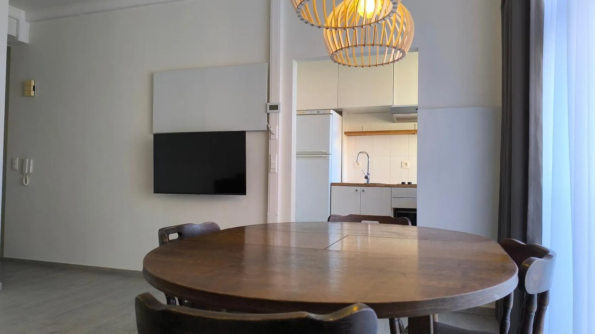 Roosevelt Apartment Amberes 0*,  Bélgica